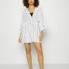 Roxy MELLOW DAYS KAFTAN - Accessoire De Plage - Bright White Misquine -Roxy Magasin En Ligne 16a6e321b70b4cea8141eaf7e3e844a3