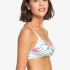 Roxy BEACH CLASSICS - Haut De Bikini - Bright White Floral Of Paradis 8 Roxy BEACH CLASSICS - Haut De Bikini - Bright White Floral Of Paradis -Roxy Magasin En Ligne 4e770a2dd8504671951a378f62b04eb5