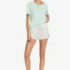 Roxy Short - Snow White Horiz Will Stripes -Roxy Magasin En Ligne 6c855cd37ed84bd1a0f74cedfadac27f
