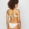 Roxy VALUE LINE ATHLETIC - Haut De Bikini - Bright White -Roxy Magasin En Ligne 783519c2963b4cf7a8a29417e0f0d5c4