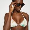 Roxy VALUE LINE TIKI SET - Bikini - Bright White -Roxy Magasin En Ligne 80af2bf644a84d0099ee9a9b925d1541