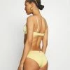 Roxy SET - Bikini - Pale Banana -Roxy Magasin En Ligne 80fafd86b60348308d94b6bec2b2bd70